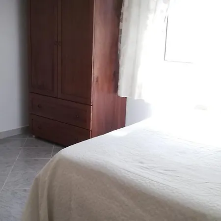 De Felice 2* Albanella